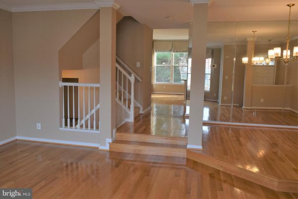Chandelier, Empty room, Interior, Wood Texture Flooring