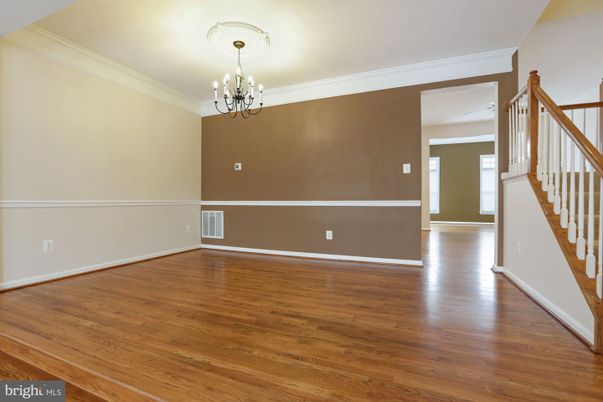 Chandelier, Empty room, Interior, Wood Texture Flooring