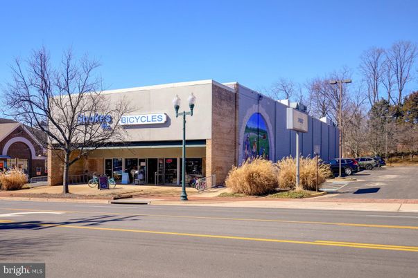 Exterior, Facade, None