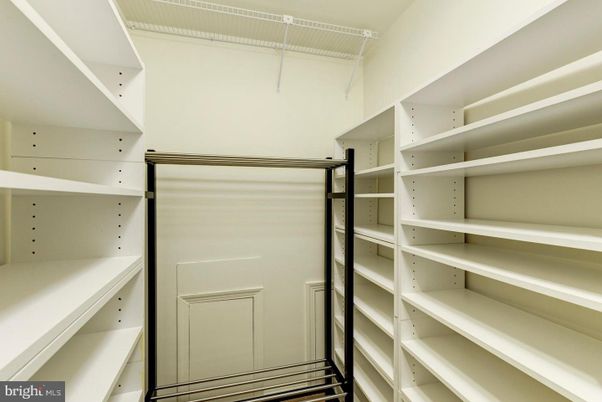 Interior, Walk-in Closets