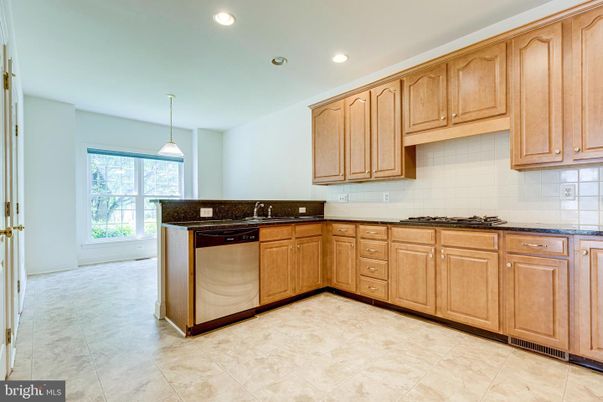 Interior, Kitchen, Pendant Lights, Recessed Lighting