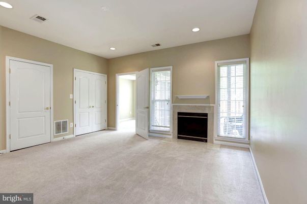 Empty room, Fireplace, Interior, Recessed Lighting
