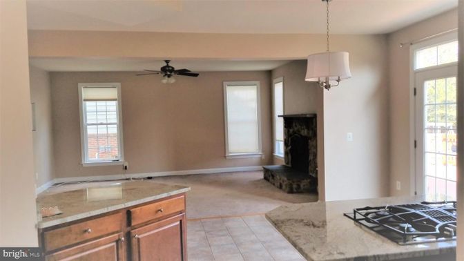 Fireplace, Interior, Kitchen, Pendant Lights