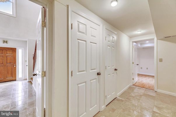 Interior, Recessed Lighting