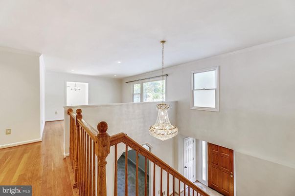 Chandelier, Interior, Recessed Lighting, Wood Texture Flooring