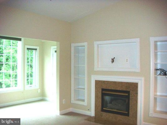 Empty room, Fireplace, Interior