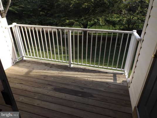 Exterior, Wood Texture Flooring