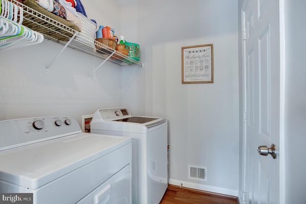 Interior, Utility Closets, Washer, Wood Texture Flooring