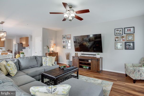 Interior, Living room, Pendant Lights, Wood Texture Flooring