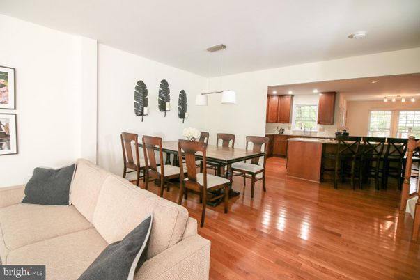 Dining room, Interior, Kitchen, Living room, Pendant Lights, Recessed Lighting, Wood Texture Flooring