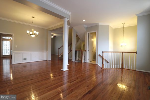 Chandelier, Empty room, Interior, Pendant Lights, Recessed Lighting, Wood Texture Flooring