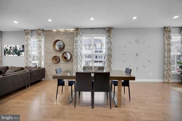 Dining room, Interior, Living room, Recessed Lighting, Wood Texture Flooring