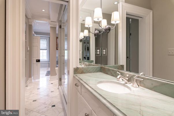Bathroom, Interior, Marble, Recessed Lighting