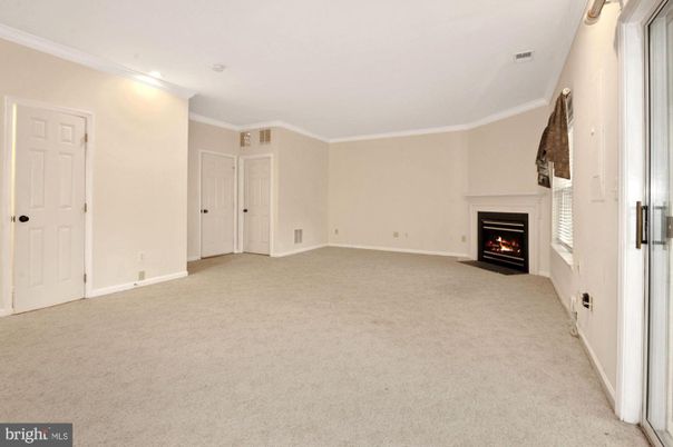 Empty room, Fireplace, Interior, Recessed Lighting