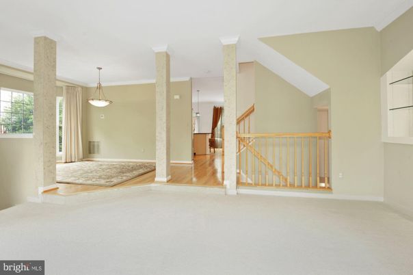 Interior, Pendant Lights, Wood Texture Flooring