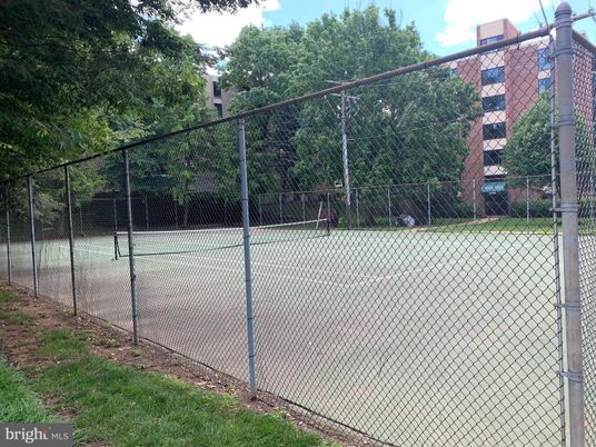 Exterior, Tennis Courts