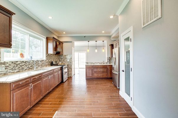 Interior, Kitchen, Pendant Lights, Recessed Lighting, Wood Texture Flooring