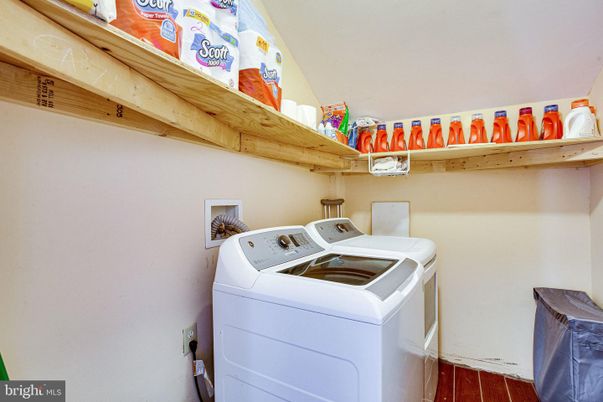 Interior, Washer