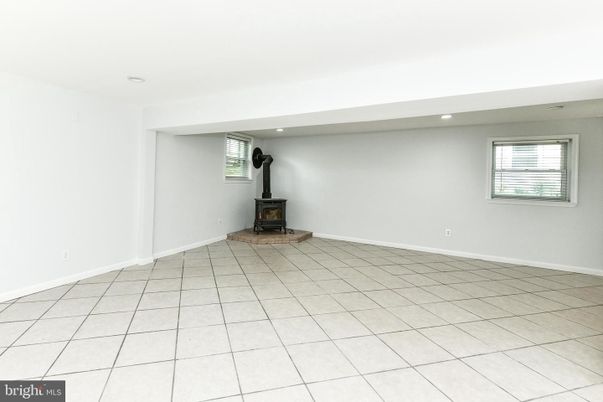 Empty room, Fireplace, Interior, Recessed Lighting