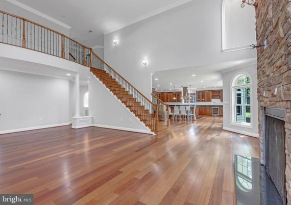 Fireplace, Interior, Kitchen, Recessed Lighting, Wood Texture Flooring