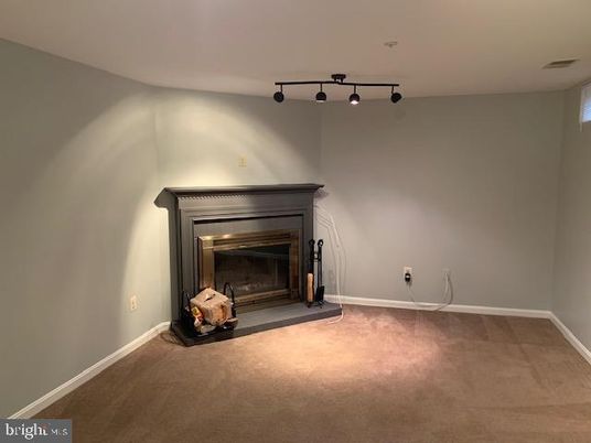 Empty room, Fireplace, Interior