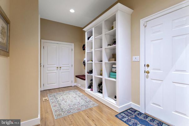 Interior, Recessed Lighting, Walk-in Closets, Wood Texture Flooring