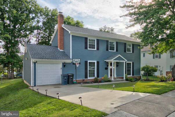 Attached, Backyard, Exterior, Facade, Georgian