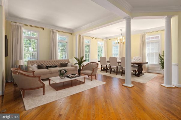 Chandelier, Dining room, Interior, Living room, Wood Texture Flooring