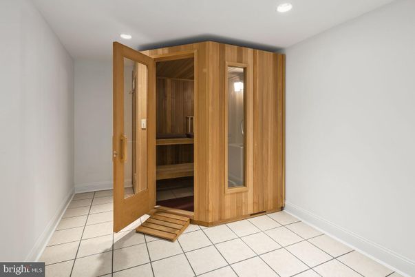 Interior, Recessed Lighting, Sauna Room
