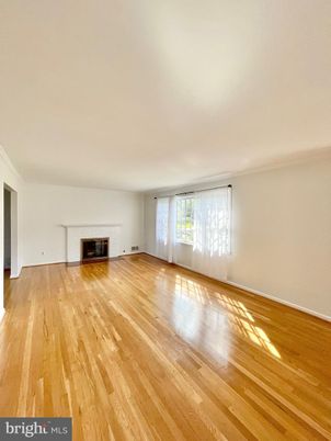 Empty room, Fireplace, Interior, Wood Texture Flooring