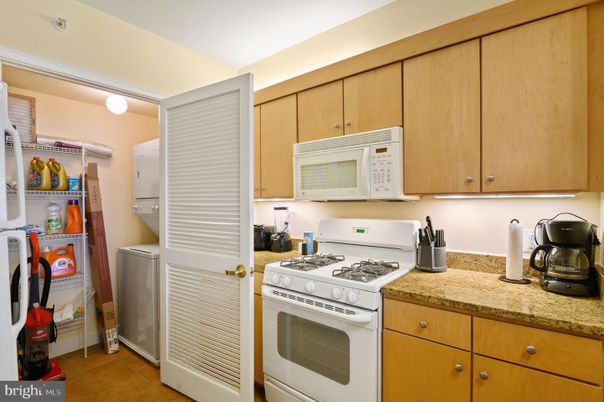 Interior, Kitchen, Washer