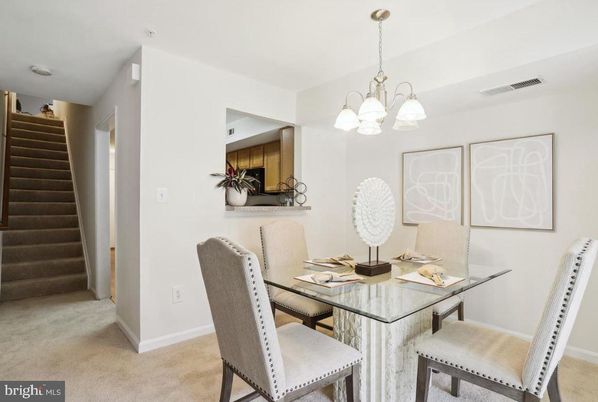 Chandelier, Dining room, Interior