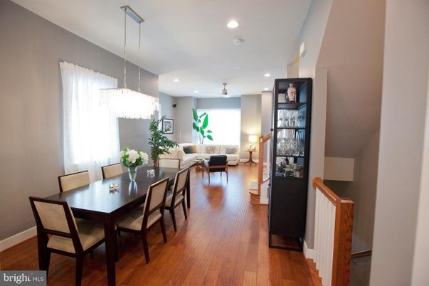Dining room, Interior, Living room, Pendant Lights, Recessed Lighting, Wood Texture Flooring