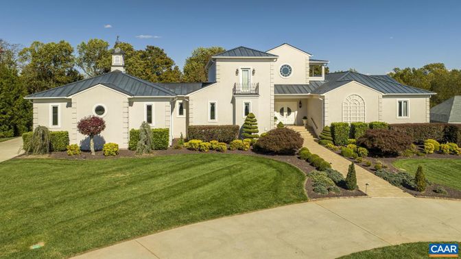 Backyard, Exterior, Facade, French Provincial