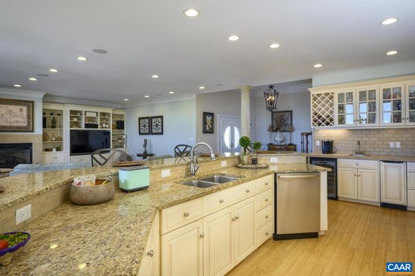 Fireplace, Interior, Kitchen, Pendant Lights, Recessed Lighting, Wood Texture Flooring