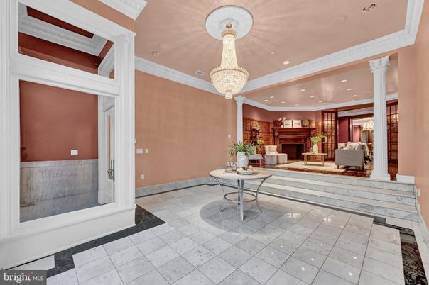 Chandelier, Fireplace, Interior, Recessed Lighting