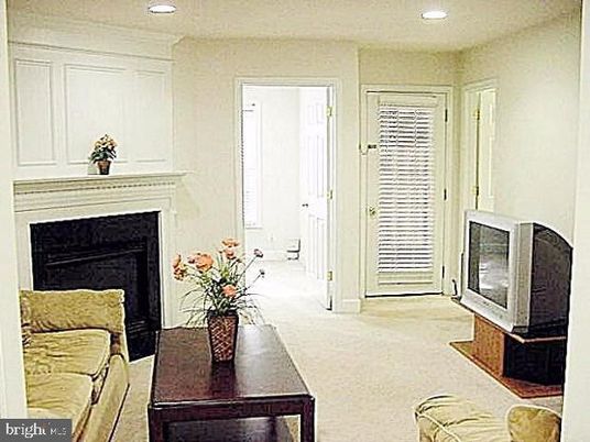Fireplace, Interior, Recessed Lighting