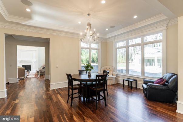 Chandelier, Dining room, Fireplace, Interior, Recessed Lighting, Wood Texture Flooring