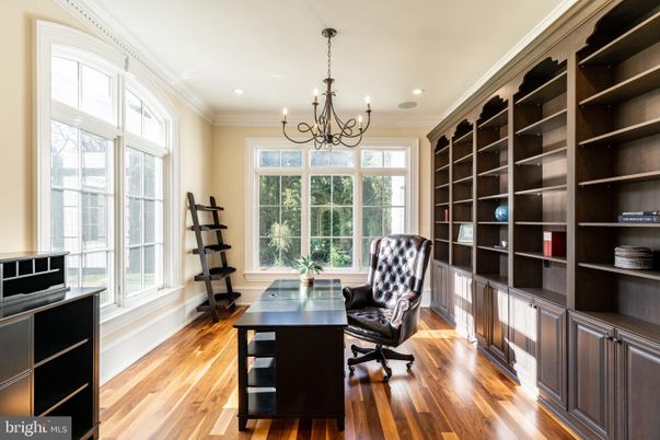 Chandelier, Home Office, Interior, Recessed Lighting, Wood Texture Flooring