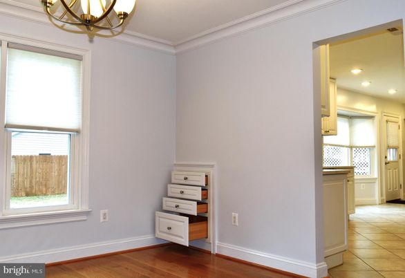 Chandelier, Interior, Kitchen, Pendant Lights, Recessed Lighting, Wood Texture Flooring