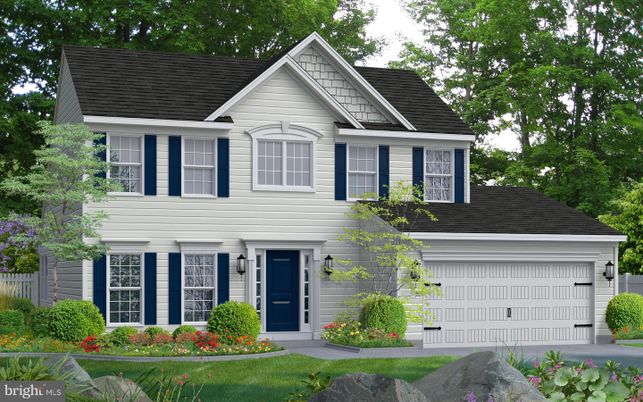 Attached, Exterior, Facade, Farmhouse