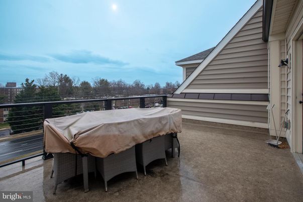 Exterior, Hot Tub
