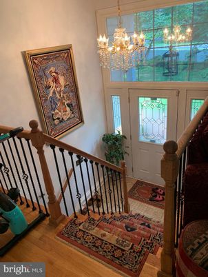Chandelier, Interior, Wood Texture Flooring