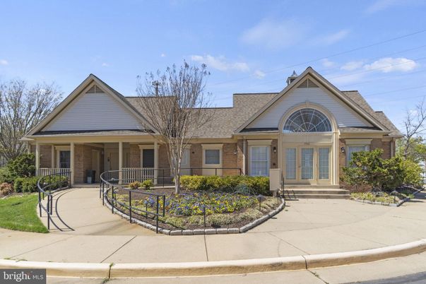 Exterior, Facade, Farmhouse