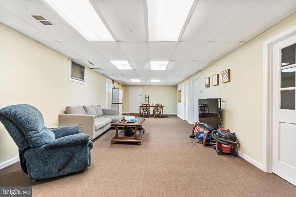 Dining room, Interior, Living room, Recessed Lighting