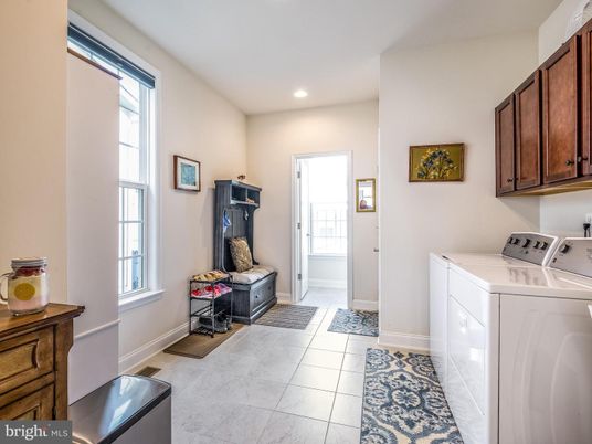 Interior, Recessed Lighting, Washer
