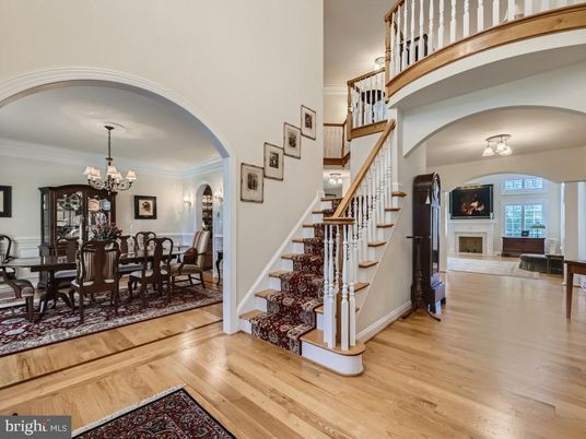 Chandelier, Dining room, Fireplace, Interior, Wood Texture Flooring
