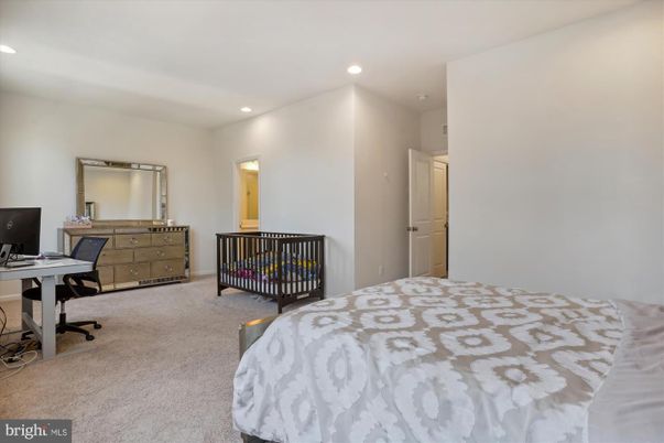 Bedroom, Home Office, Interior, Recessed Lighting
