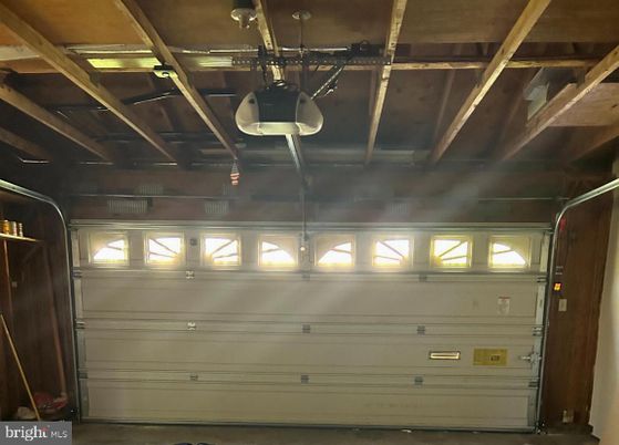 Garage, Interior