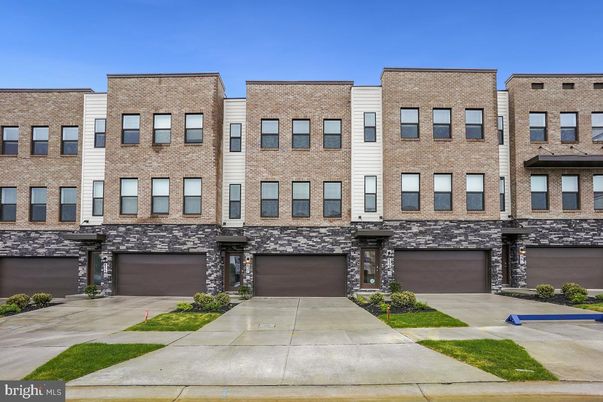 Attached, Exterior, Facade, Brick Facade, Rowhouse